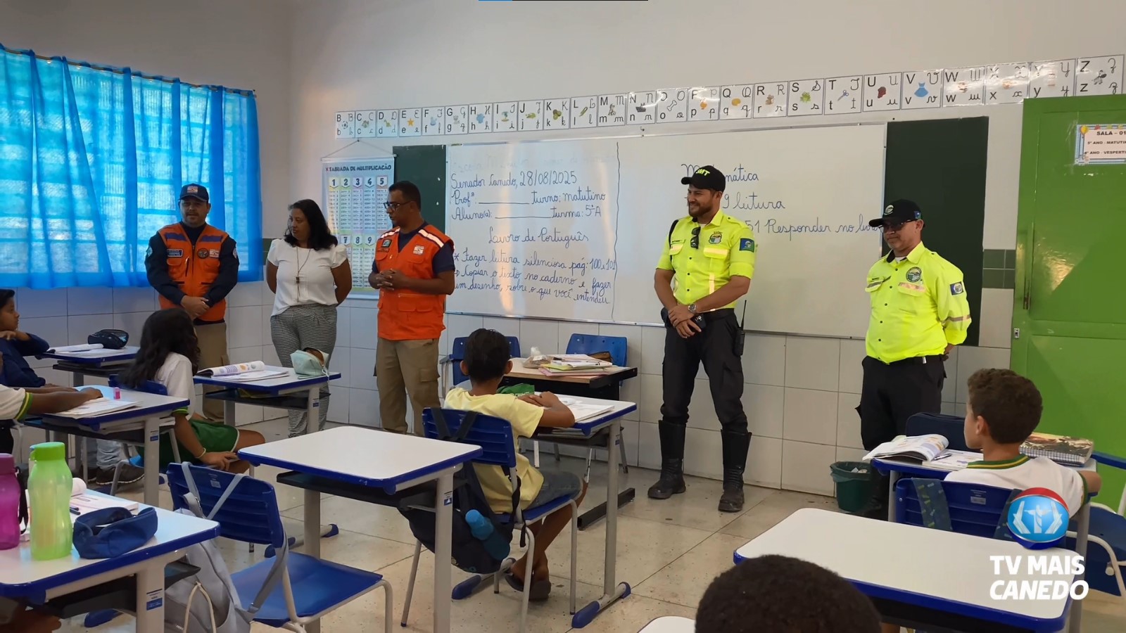 Defesa Civil Realiza Simulado de Evacuação para Preparar Alunos em Emergências