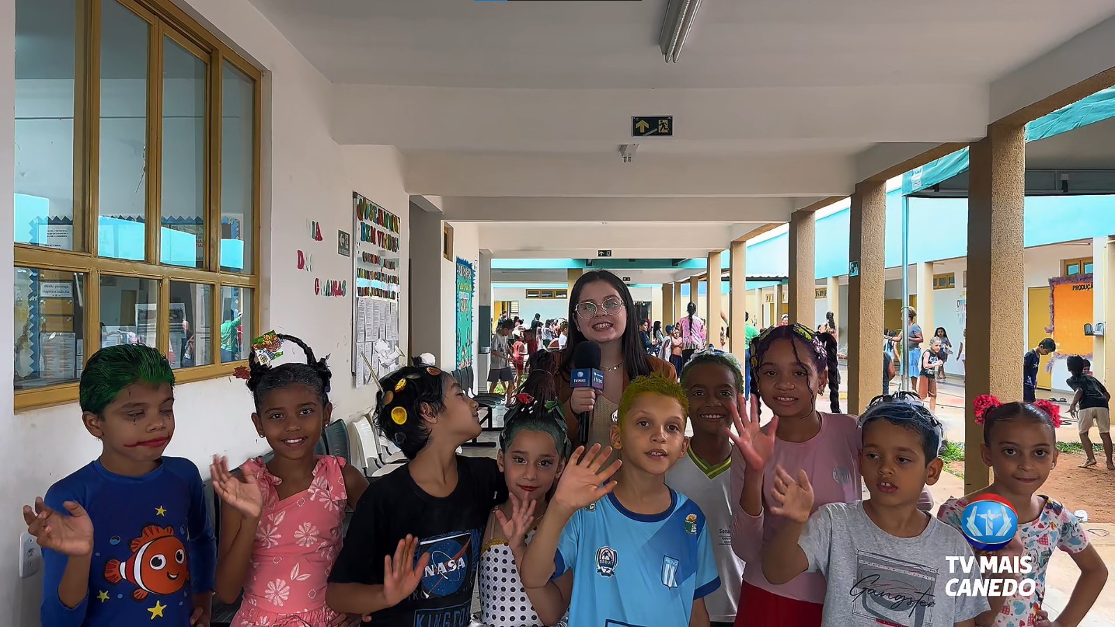 Escolas celebram o Dia do Cabelo Maluco com muita criatividade e diversão