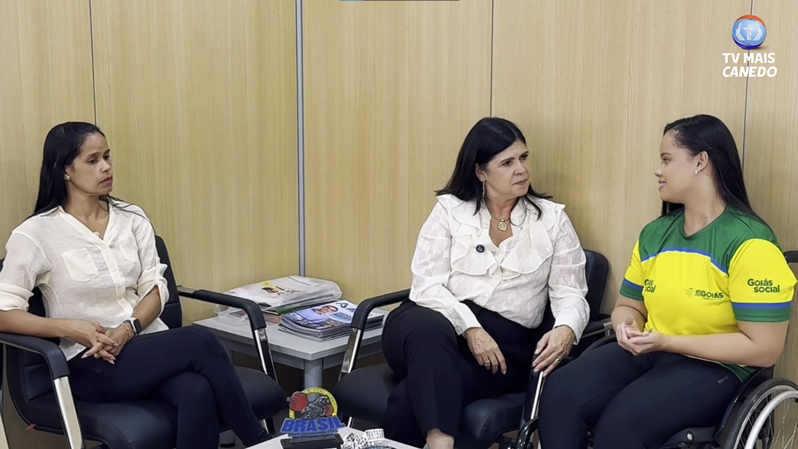 Senador Canedo celebra conquistas no paradesporto com a atleta Eduarda Oliveira