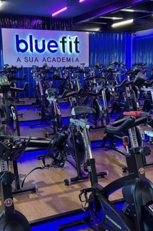 Unidades da Bluefit são interditadas em Goiás por falta de registro no CREF