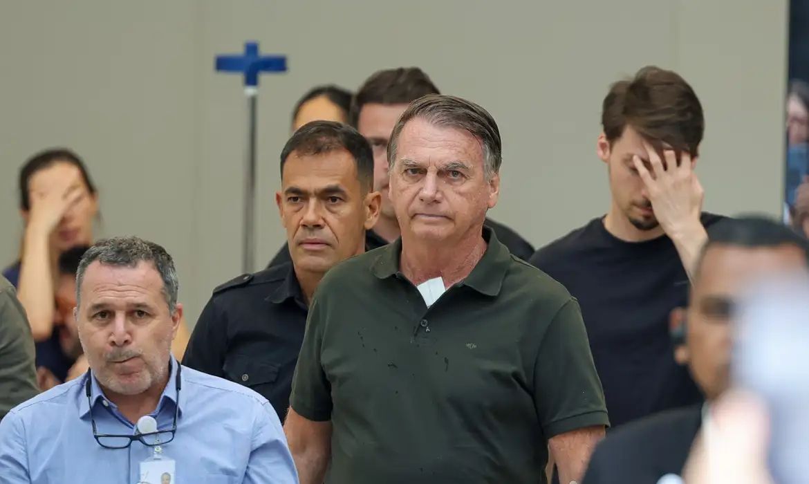 Justiça restabelece estrutura de segurança e apoio institucional para Jair Bolsonaro