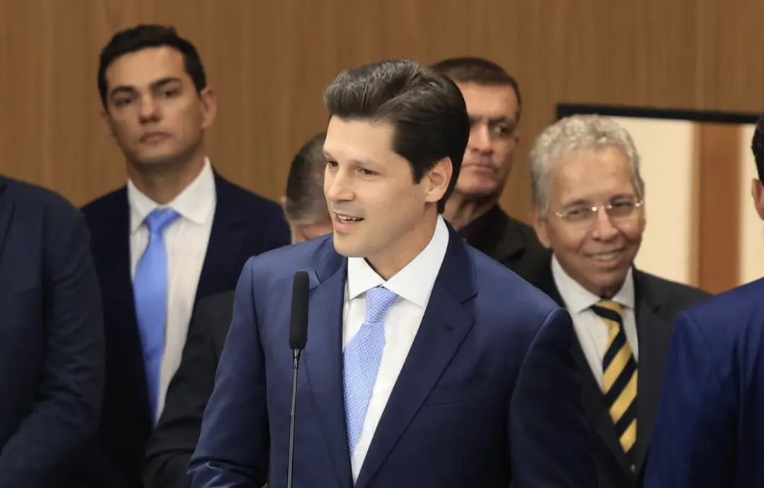 Governo Daniel Vilela promove 15 mudanças e inicia gestão com reforma no secretariado