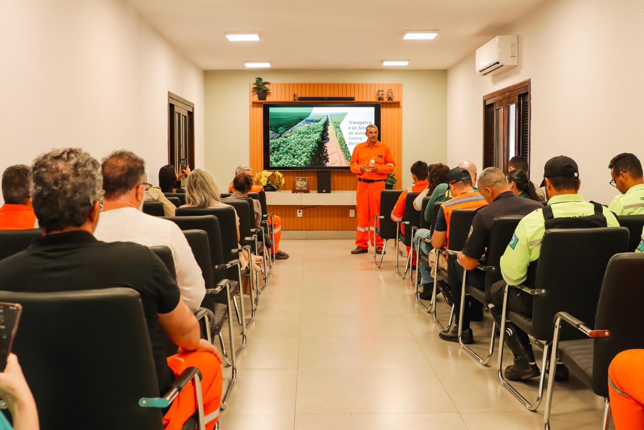 Senador Canedo reforça prevenção a emergências em parceria com a Transpetro.