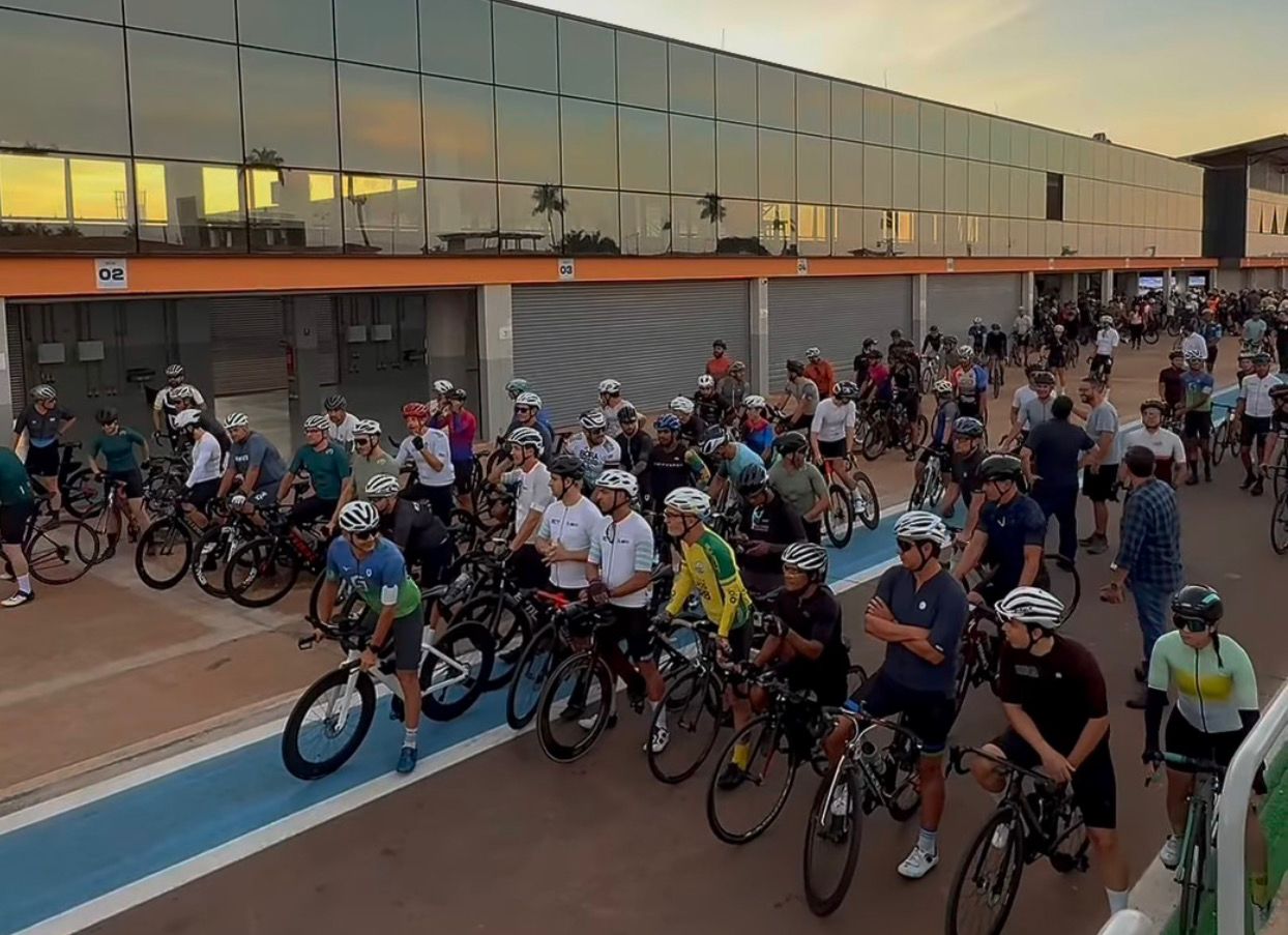 Autódromo de Goiânia reabre pista de ciclismo e anuncia Centro Aquático com piscina olímpica