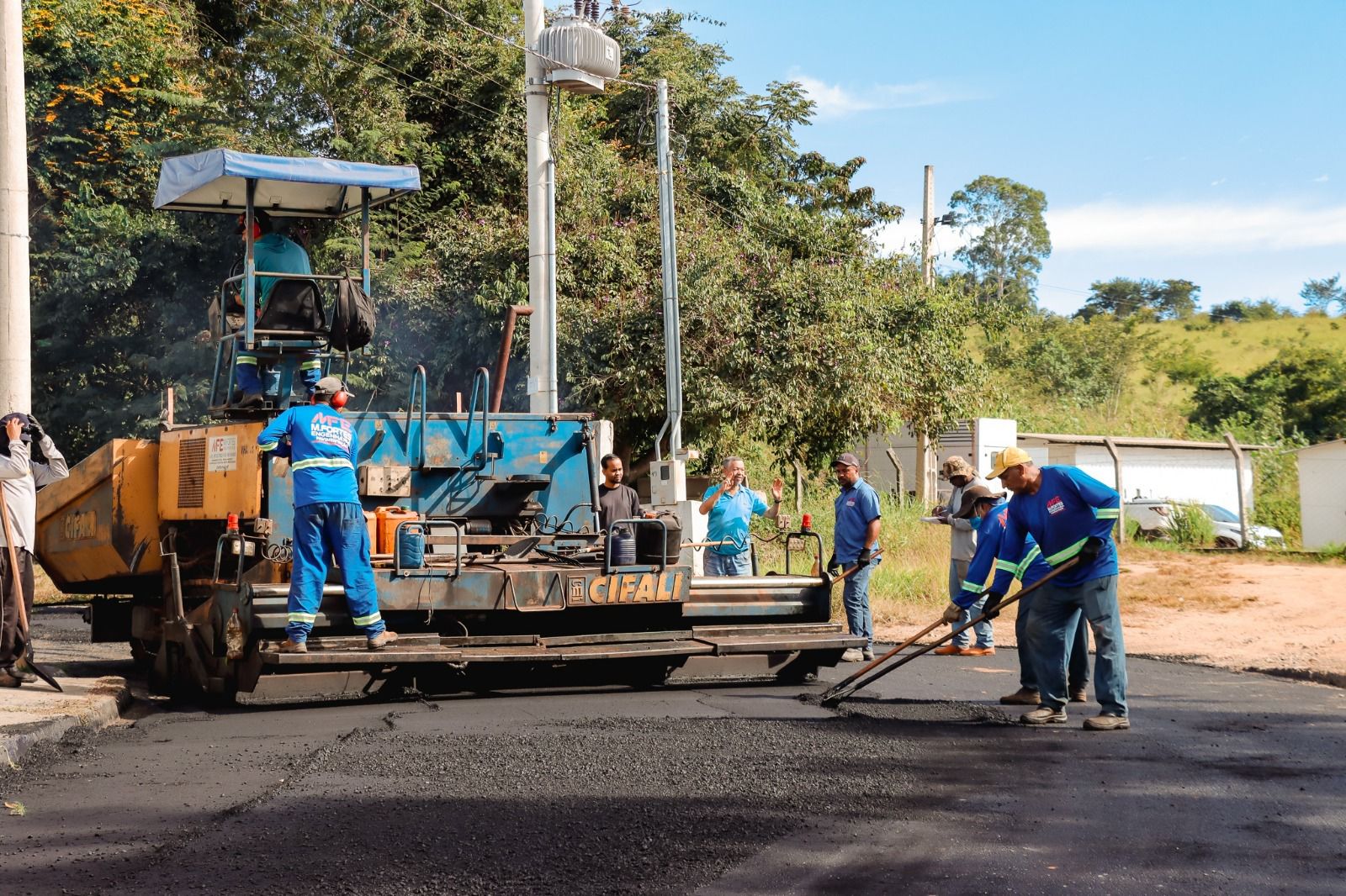 Recapeamento avança e melhora mobilidade em três regiões de Senador Canedo