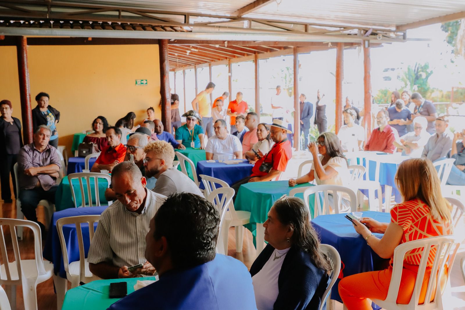 Senador Canedo homenageia líderes comunitários com evento especial