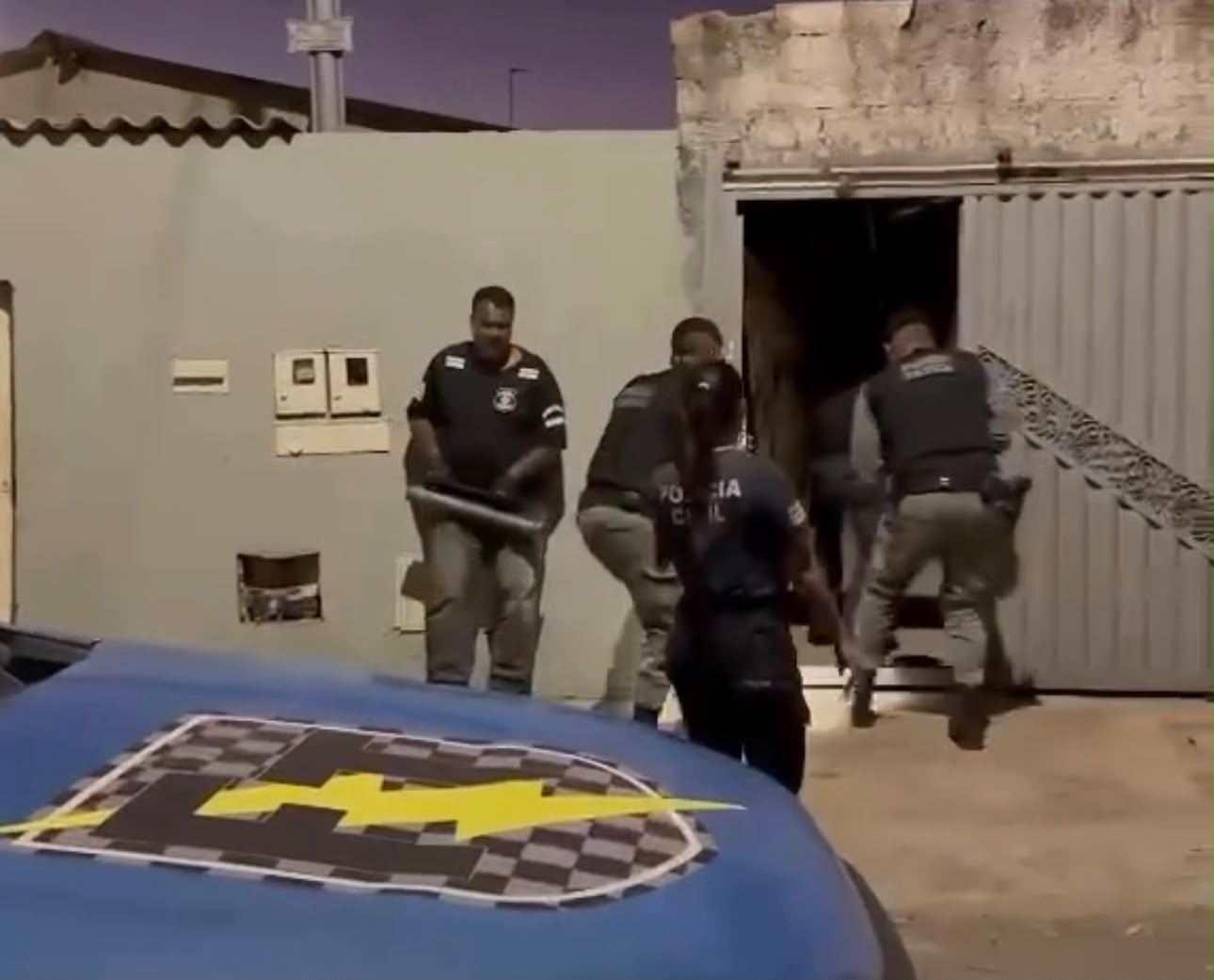 Forças de segurança realizam operação contra o tráfico na região noroeste de Goiânia