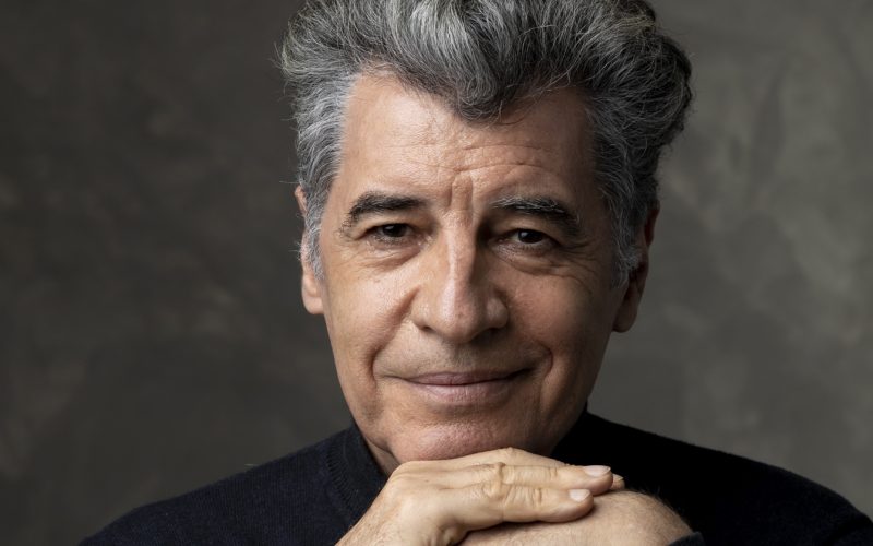 Espetáculo gratuito com Paulo Betti, Projeto “De Carona com a Cultura”