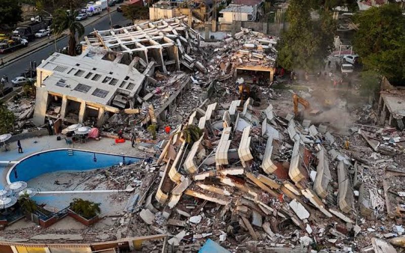 Número de mortos em terremotos na Venezuela sobe para 1.943 e milhares desaparecidos