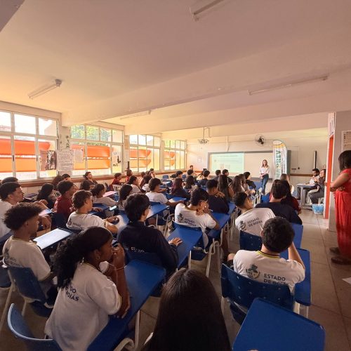Jovens de Senador Canedo aprendem a cuidar melhor do dinheiro e planejar o futuro