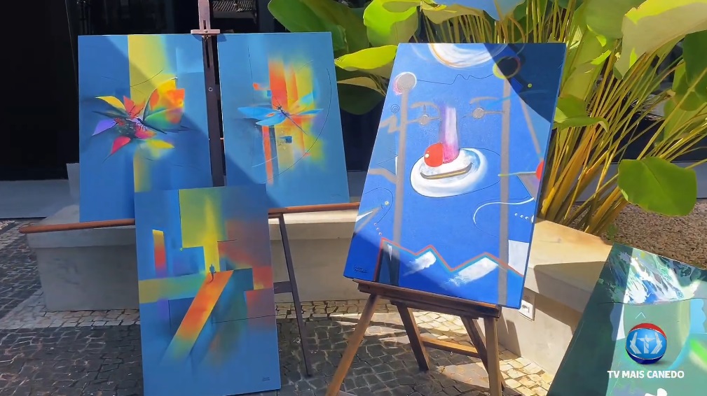 Grupo “Mulheres que Semeiam o Futuro” realiza exposição em parceria com o Café Mania na Galeria 2302