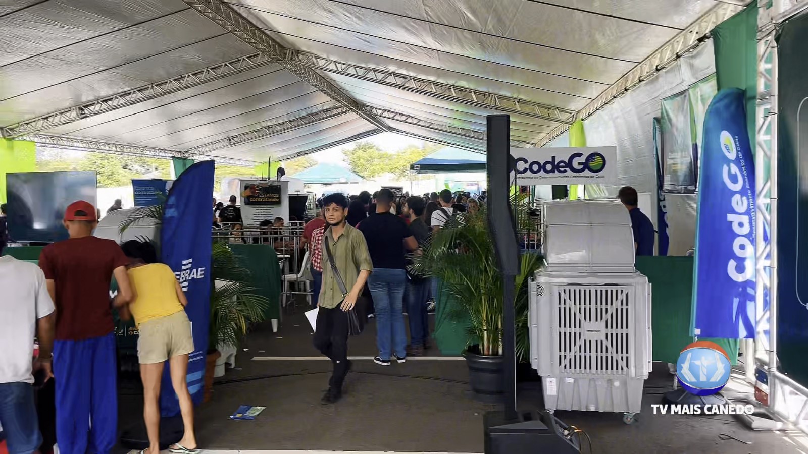 Avança Canedo + Empregos oferece mais de 3 mil oportunidades para a população