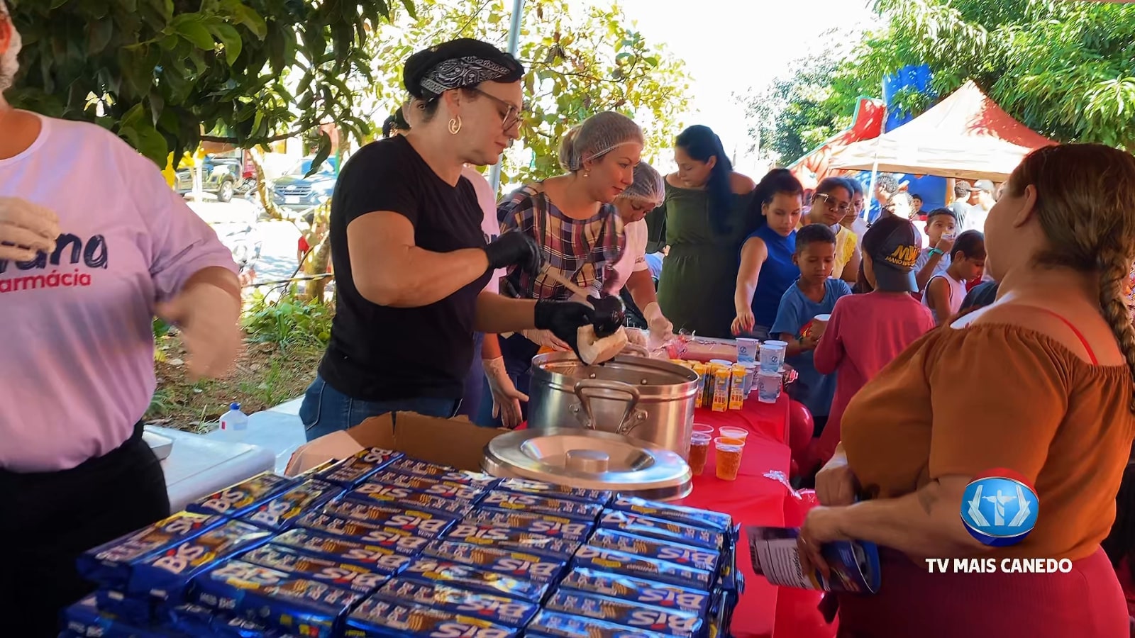 Páscoa Solidária leva alegria, alimentos e serviços gratuitos à comunidade do Morumbi