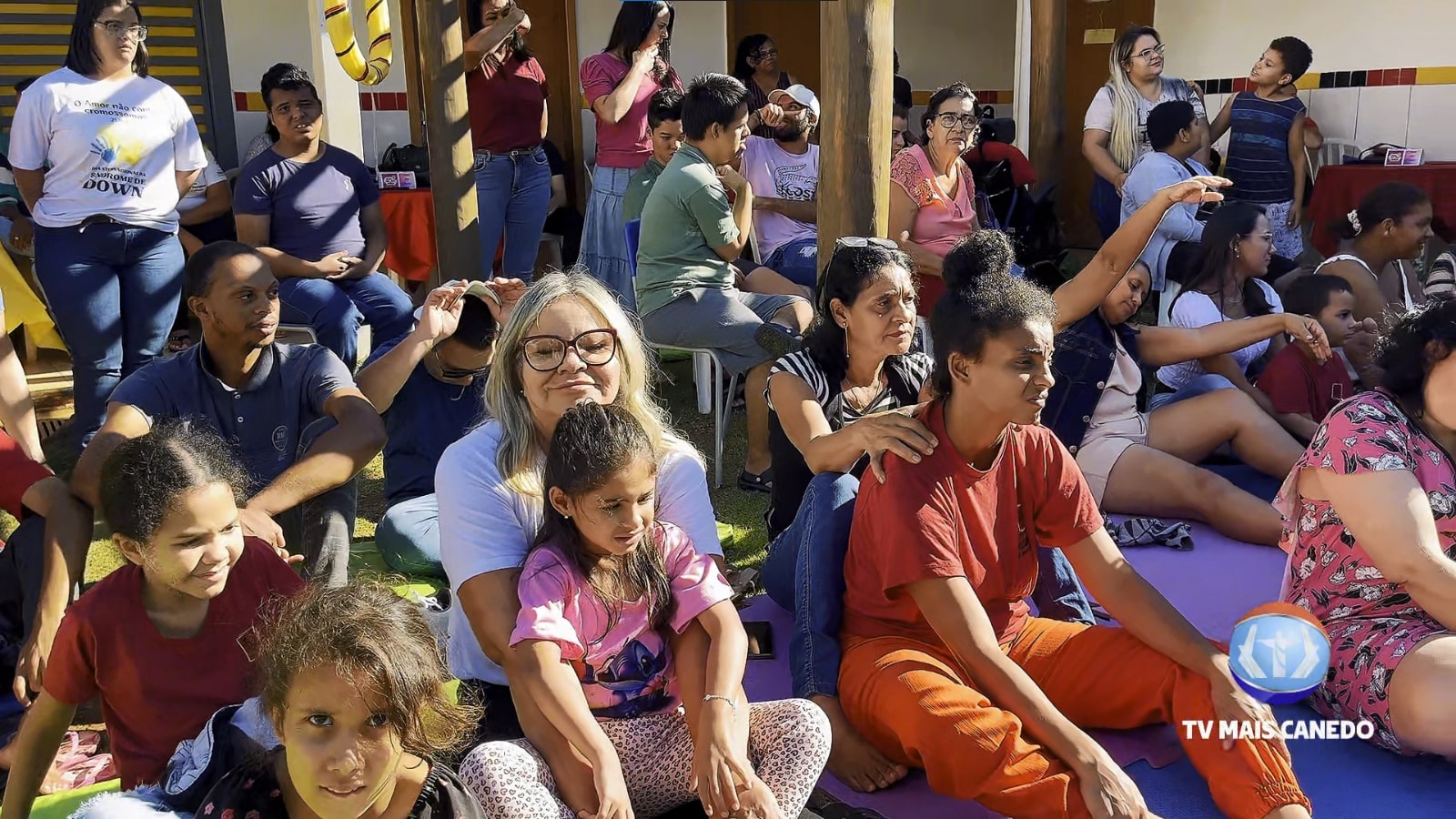 Pestalozzi celebra o Dia das Mães com evento emocionante de homenagem e reconhecimento