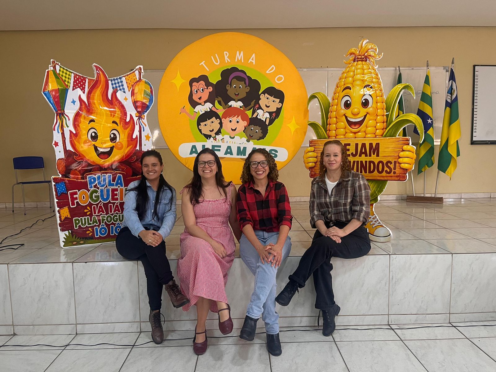 Servidores da Educação participam de formação do AlfaMais