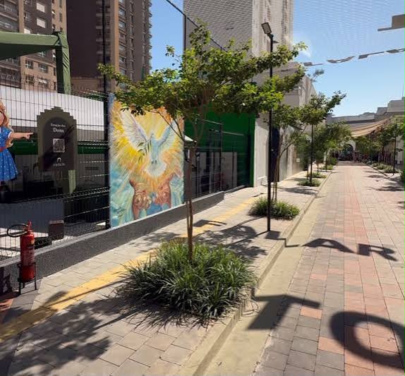 Médica investe mais de R$ 2 milhões para transformar antiga área abandonada em novo espaço de convivência em Goiânia