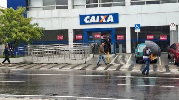 Greve da Caixa continua em Goiás após funcionários rejeitarem nova proposta