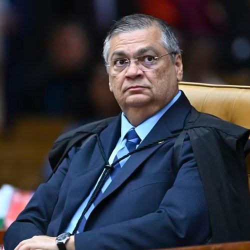 Flávio Dino defende Alexandre de Moraes após críticas dos EUA à Justiça brasileira